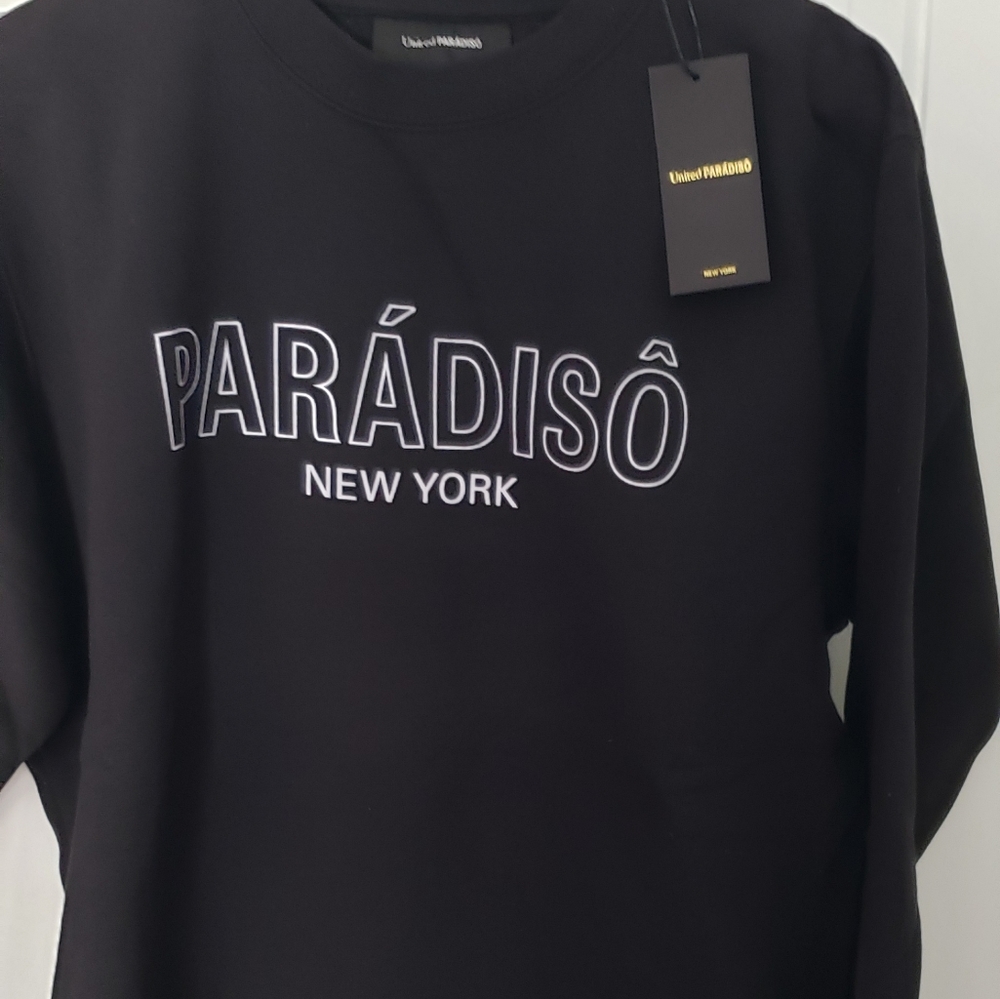 Sweatshirt - Picture 2 of 2
